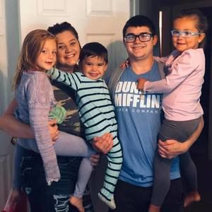 Meet your Posher, Larry